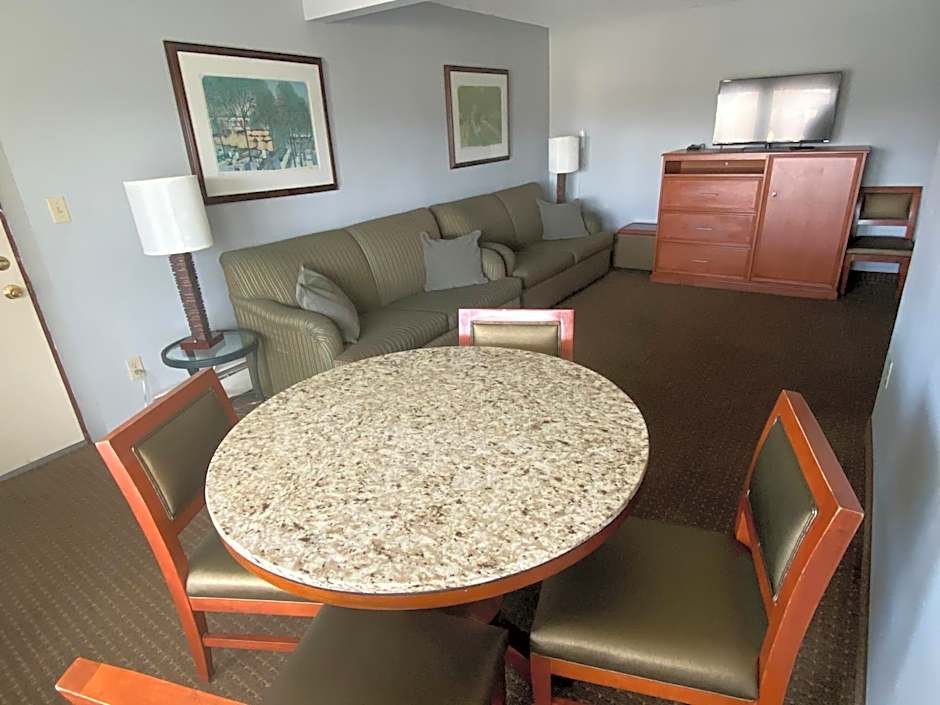 Snowshoe Motel