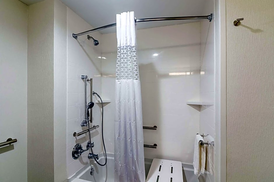 Hampton Inn By Hilton Oklahoma City Northeast OK