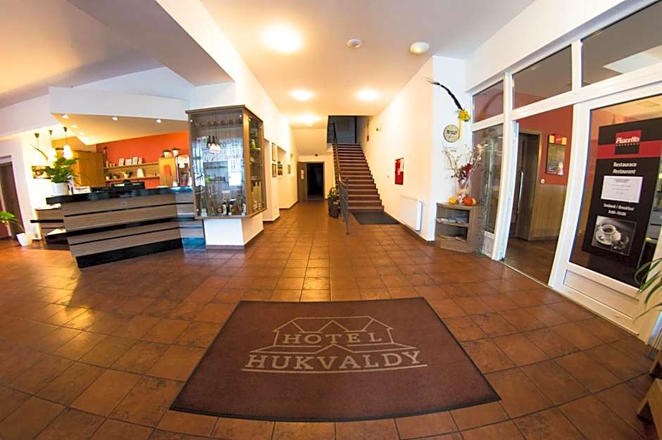 Wellness Hotel Hukvaldy POLOPENZE A WELLNESS V CENĚ