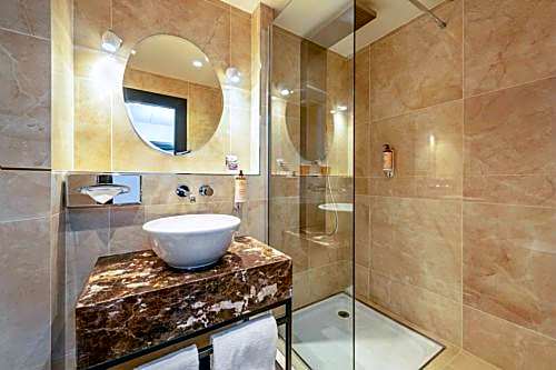 Mercure Versailles Parly 2