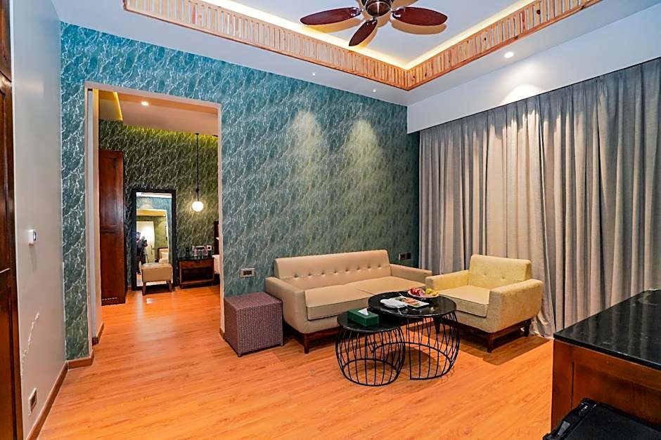 Photo 1 of 18 of Family Suite