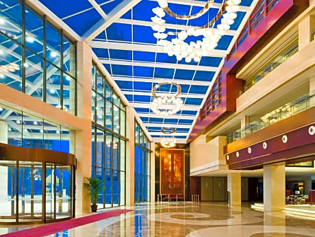 Sheraton Yantai Golden Beach Resort