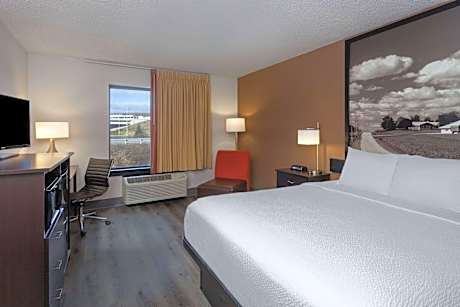 King Room- Non-Smoking