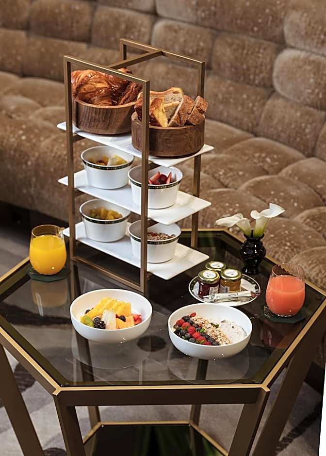 Four Seasons Hotel Madrid