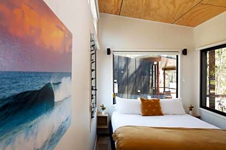 Tiny Home - Sleeps 2 - Dog Friendly