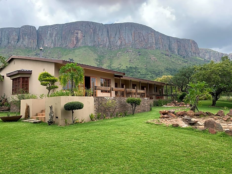 Kransberg Country Lodge Guest Farm