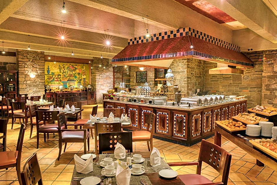 Marriott Puebla Hotel Meson Del Angel