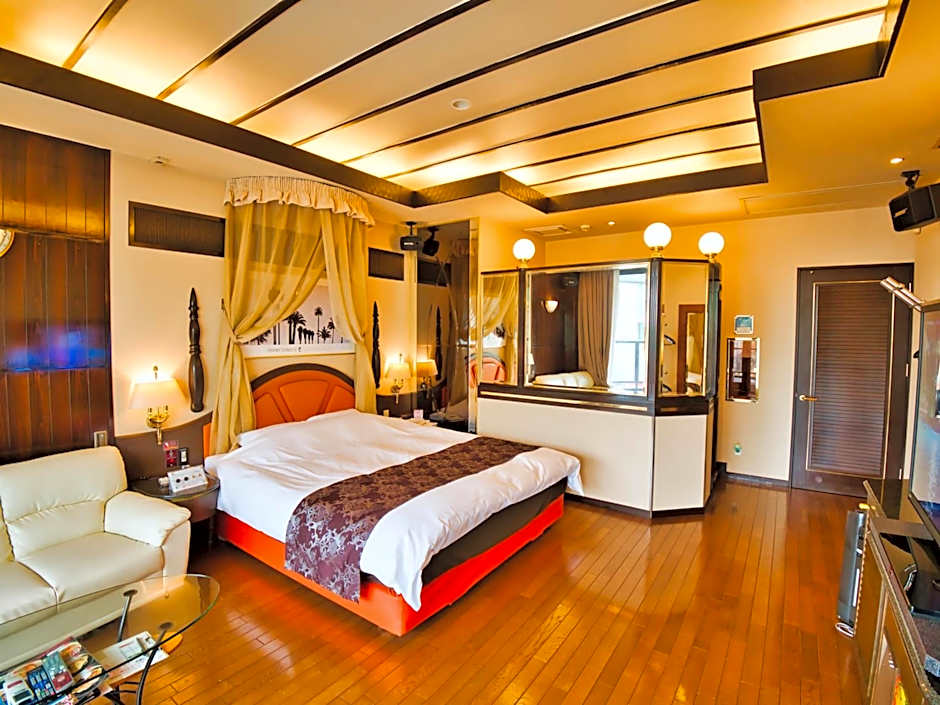 SKY PARADISE スカイパラダイス　ラクエン