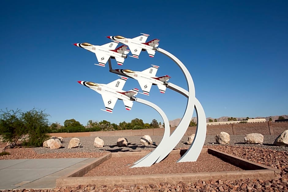 Aviation Inn