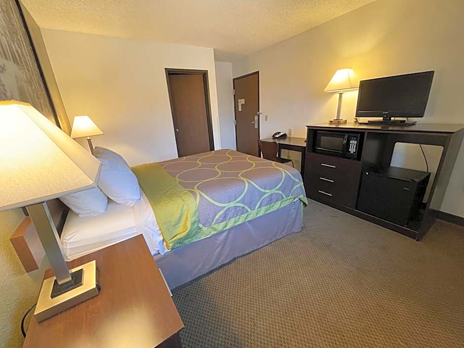 Studio 1 Hotel & Extended Stay - Missoula