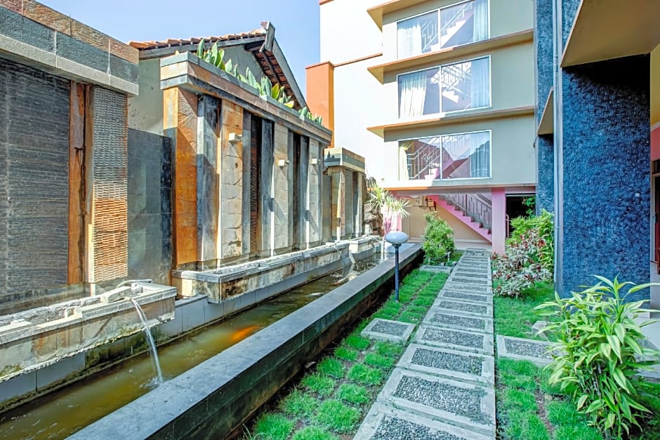 CAPITAL O 3933 Hotel Grand Anugrah