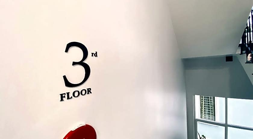 Helen Fin Inn and Apartment