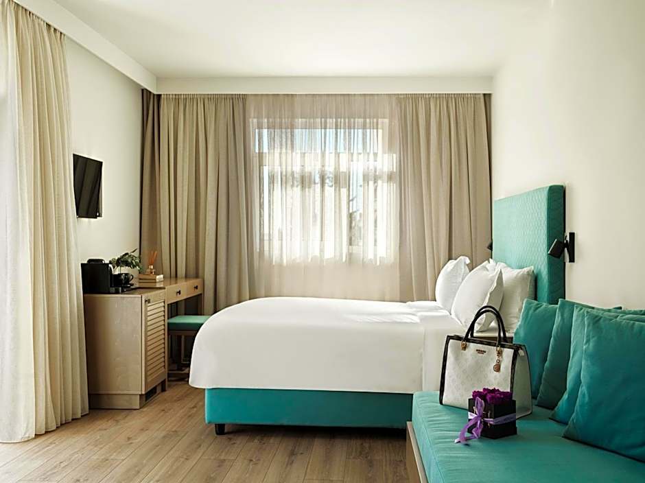 Civitel Attik Rooms & Suites