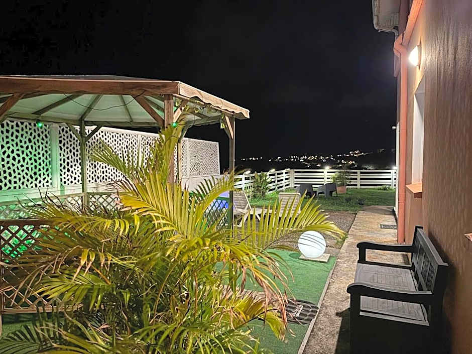 Les Tourterelles - Appartement vue mer & jacuzzi