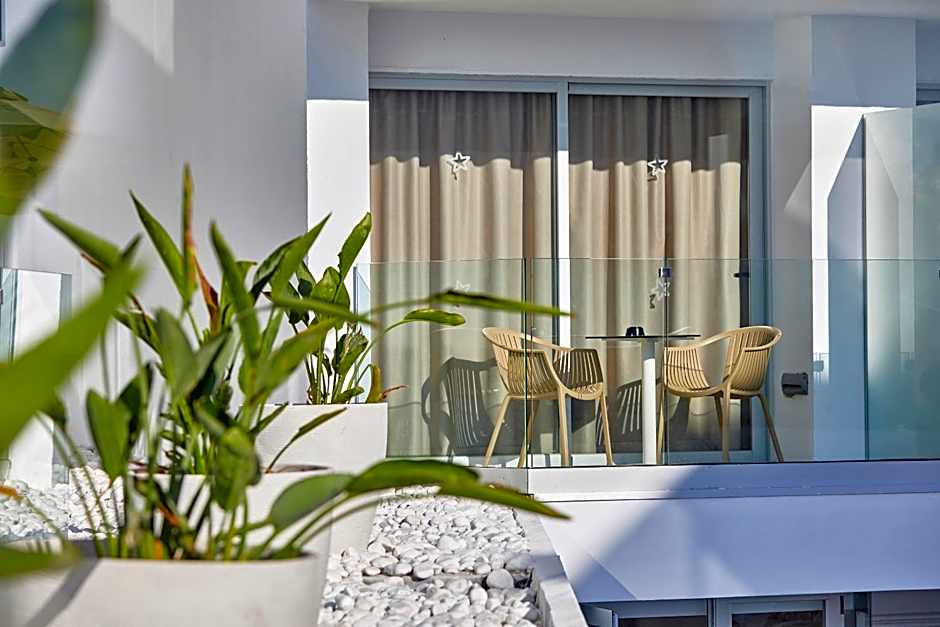 Hotel Ilusion Moreyo - Adults Only