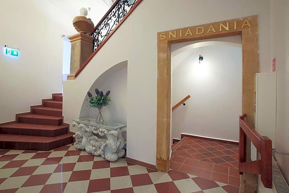 ZEPPELIN APARTMENTS Simple Acomodation