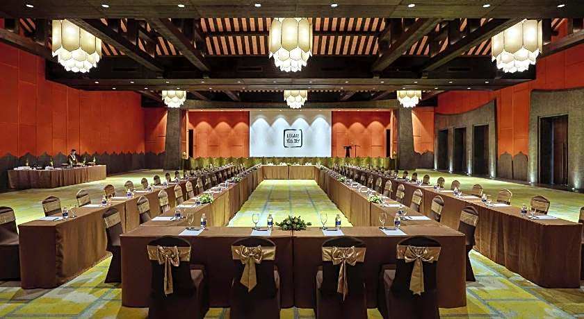 Legacy Yen Tu-MGallery by Sofitel