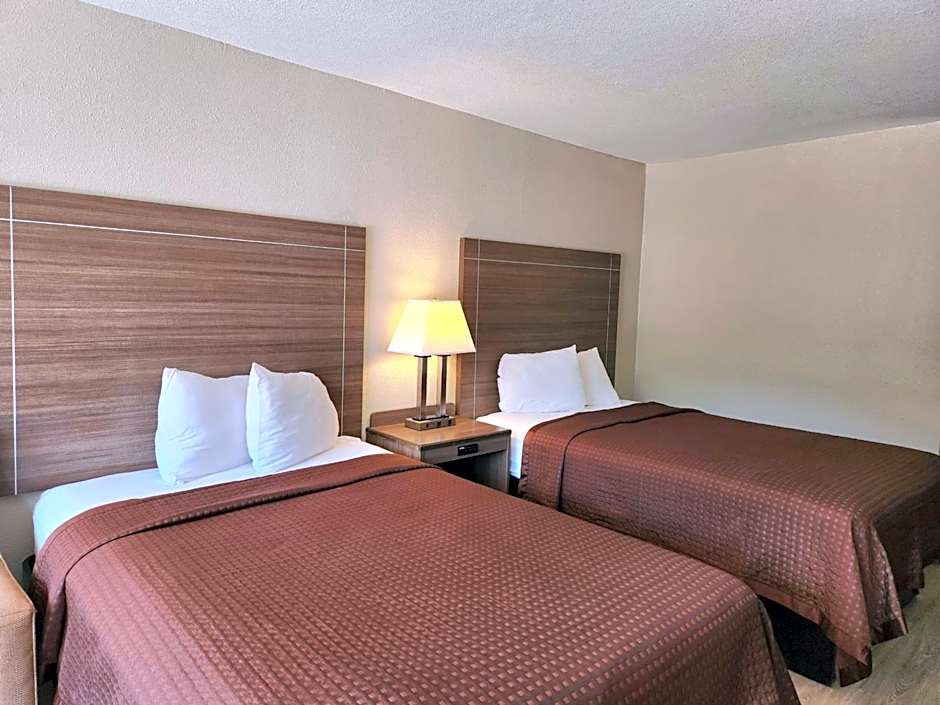 Days Inn by Wyndham Seguin TX