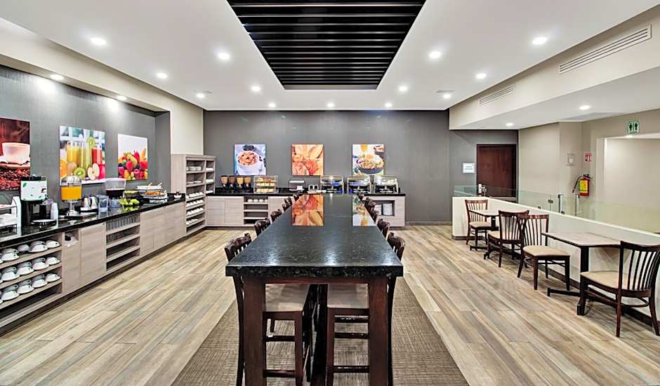 Everest Ciudad Victoria