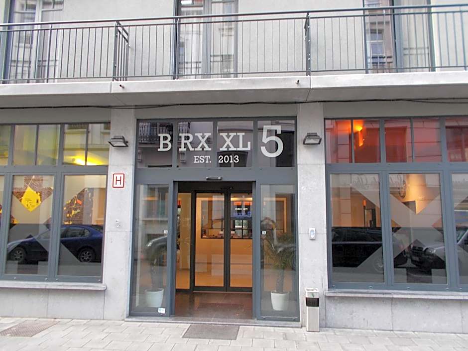 Brxxl 5 City Centre Hostel