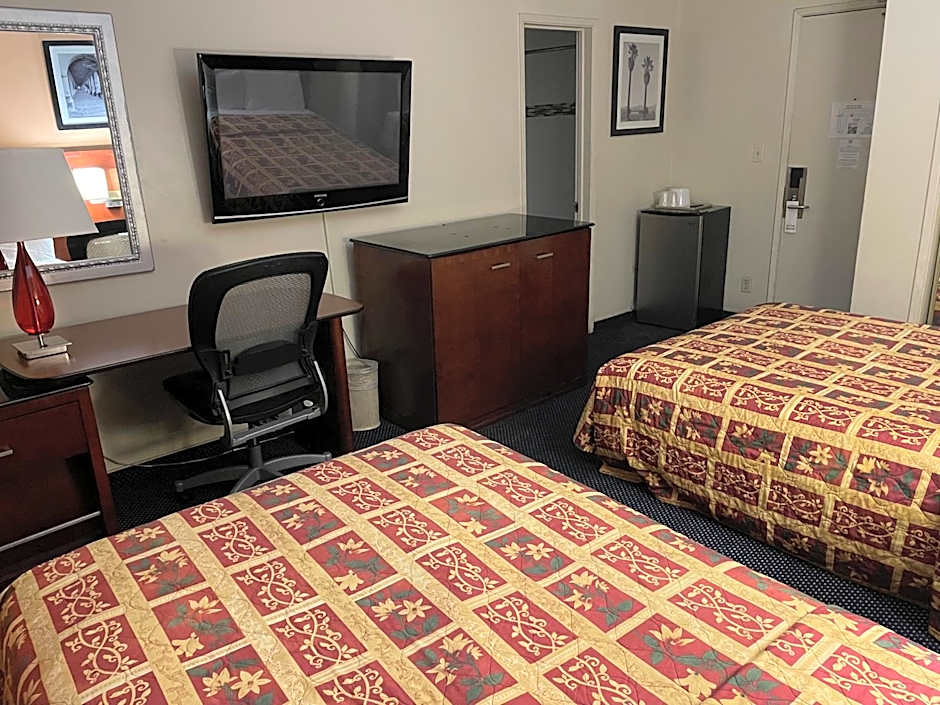 Grand Inn