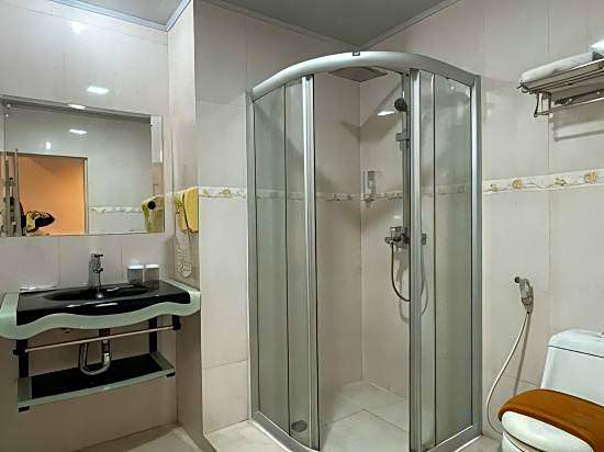 Grand Puncak Lestari Hotel
