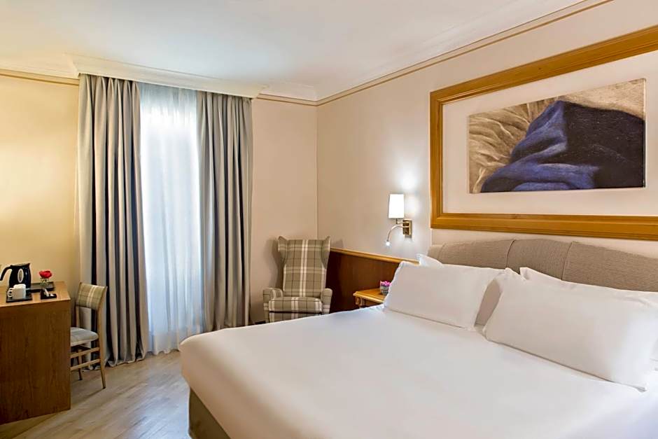 Renaissance by Marriott Naples Hotel Mediterraneo