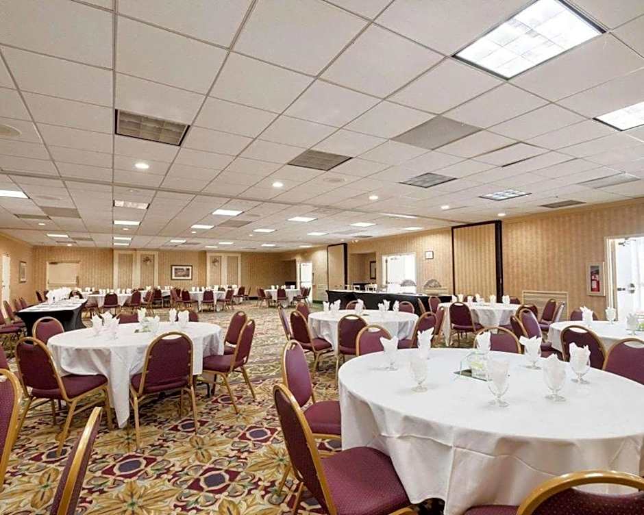 Quality Inn Windsor Mill - Baltimore