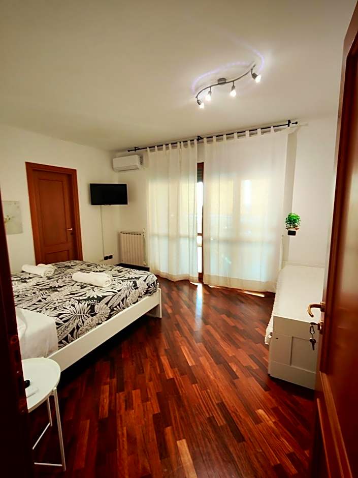 Leonardo Rome Holidays