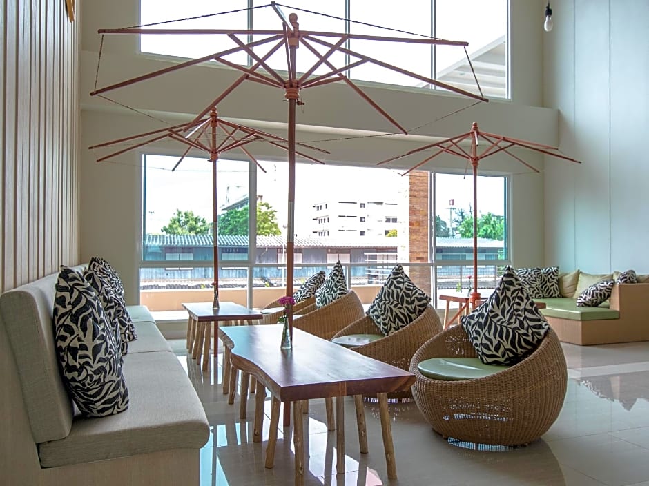 Prachuap Grand Hotel