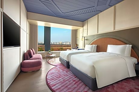 Standard Double Room with Two Double Beds and Garden View