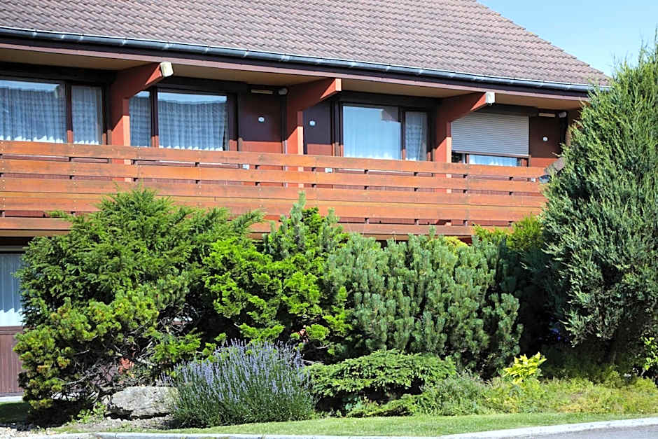 Campanile Calais Hotel