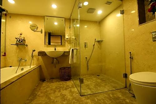 Quality Inn Bez Krishnaa