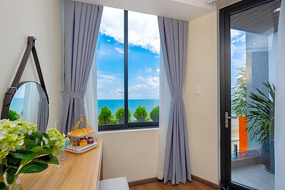 One Season Boutique Hotel Vung Tau - Beachfront