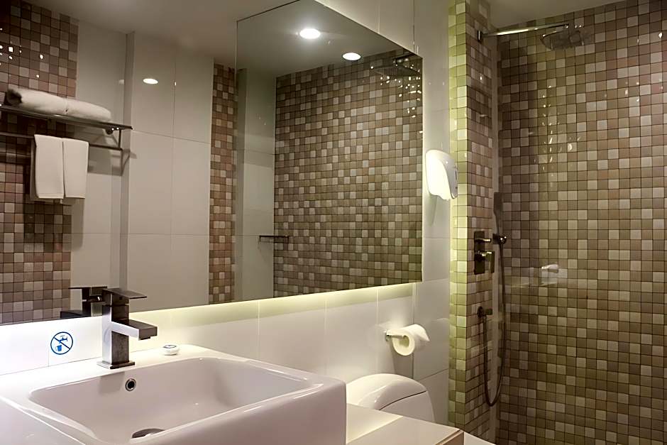 Bonnet Hotel Surabaya