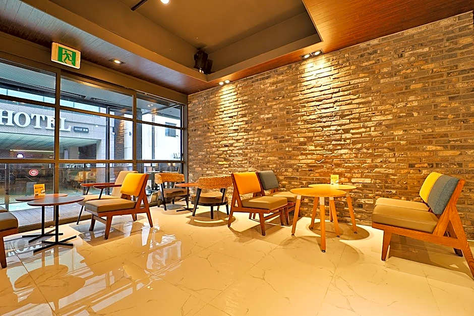 Busan Seomyeon Hound Hotel