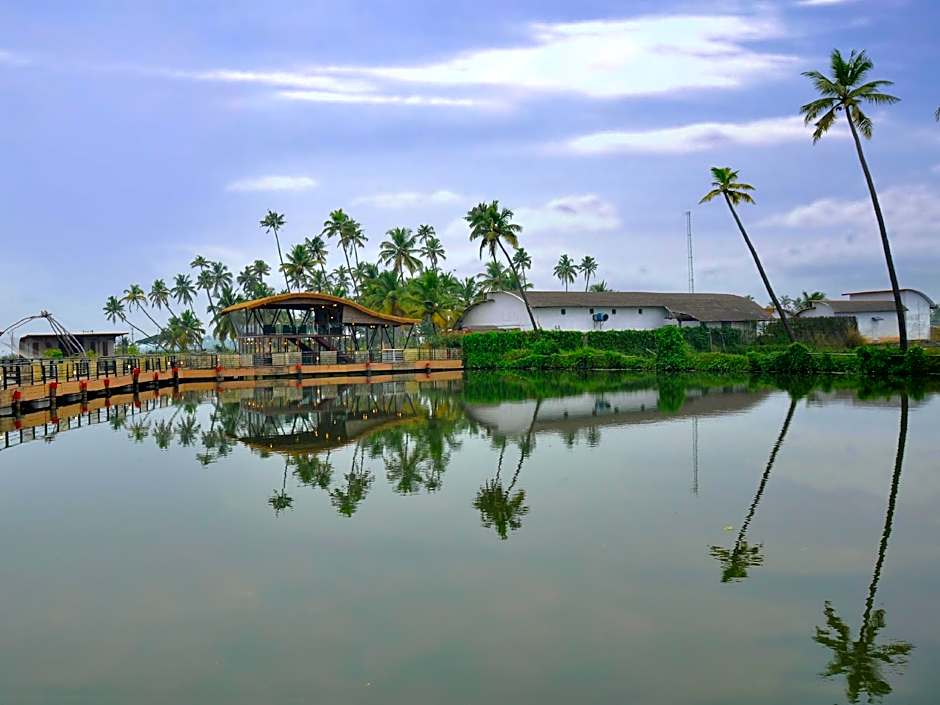 Aquatic Island by Poppys, Cochin
