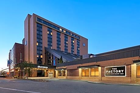 Sheraton Pittsburgh Hotel At Station Square