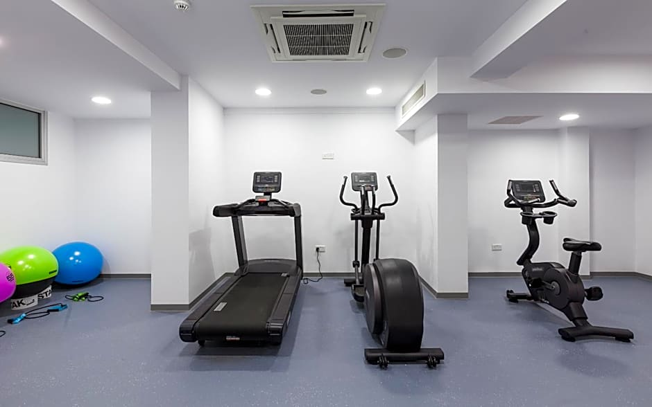 The Blue Ivy Hotel & Suites