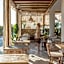 Virtu Suites