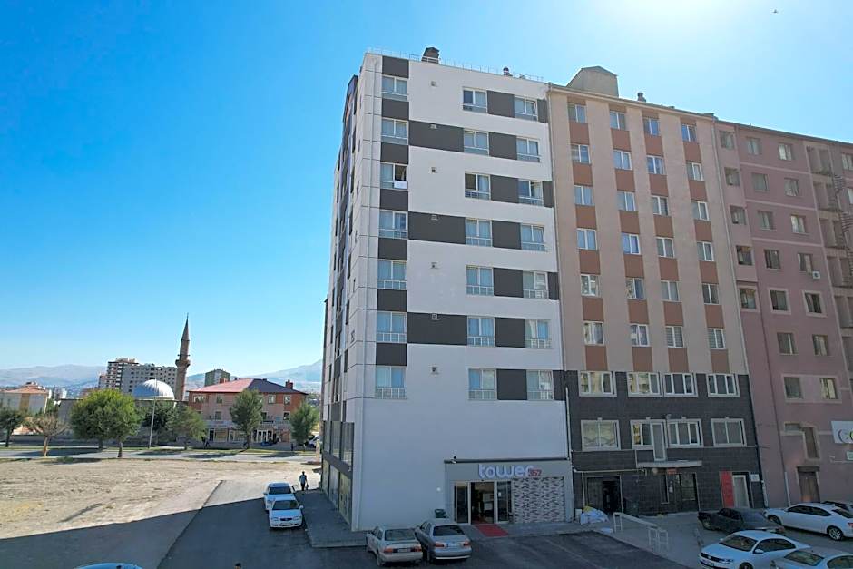 Tower352