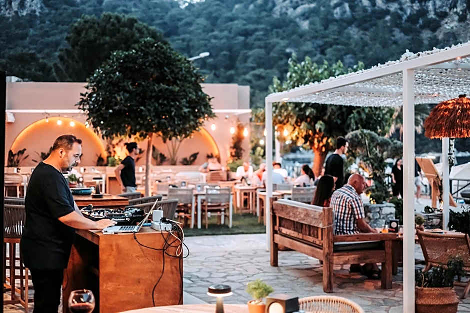 The Diplomat Hotel