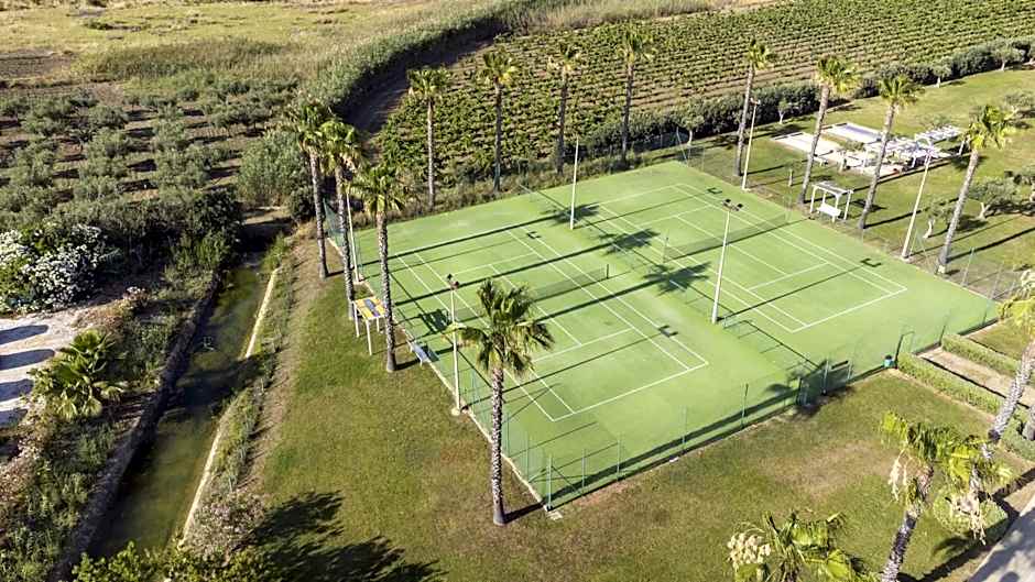 Costanza Charme Club