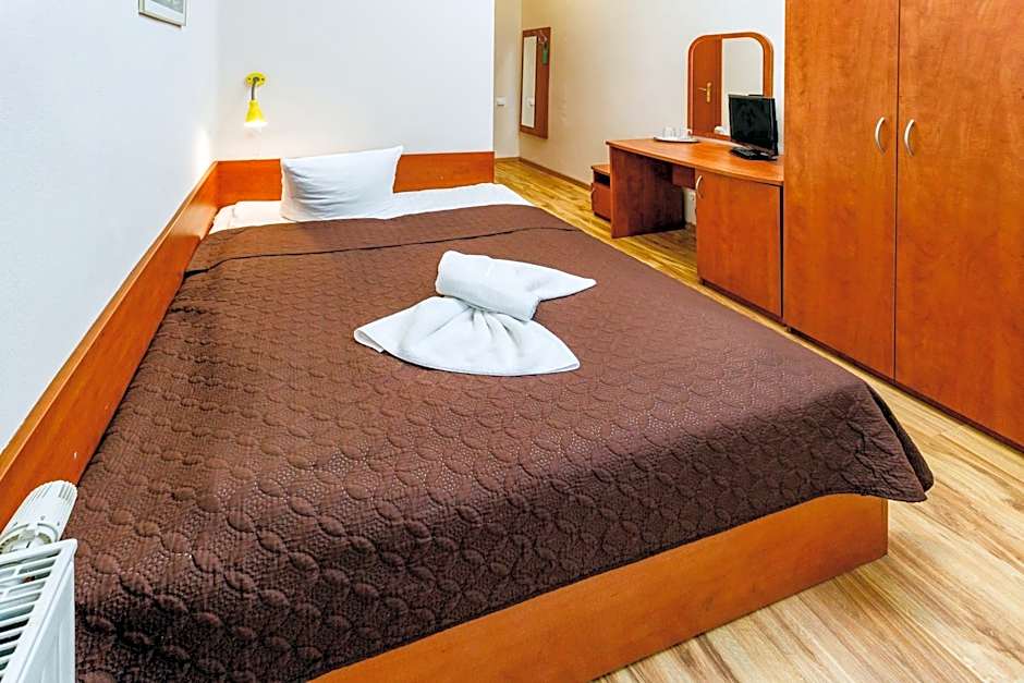 Villa Antares I & II