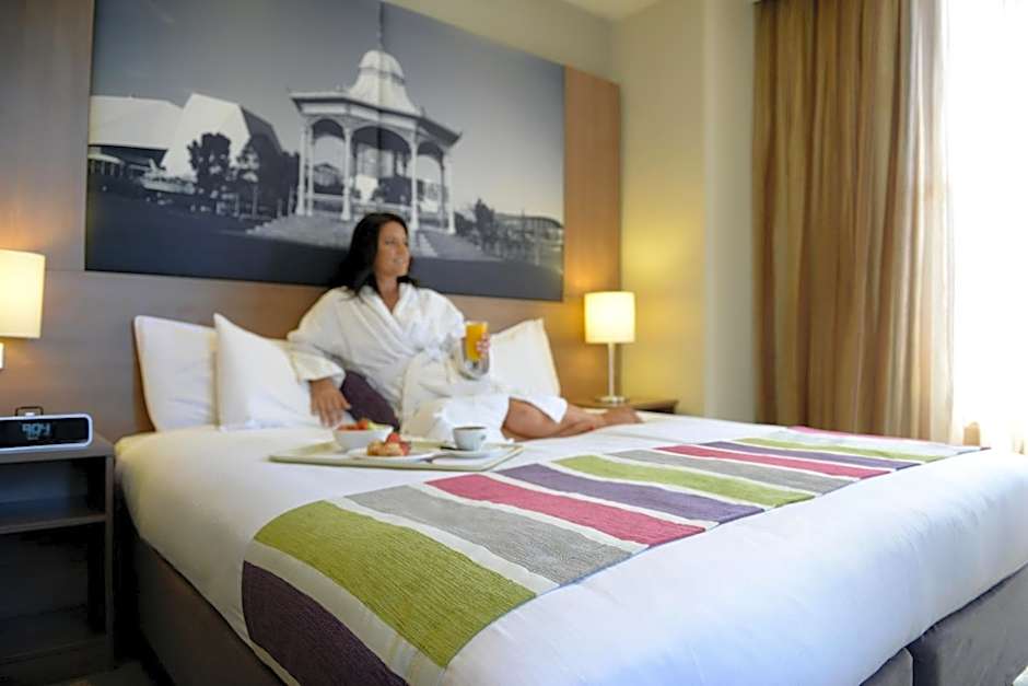 Grosvenor Hotel Adelaide by Accor