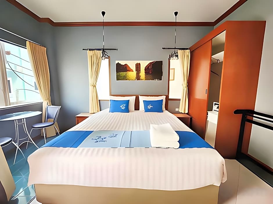 Sea Front Home Boutique - Patong Beach