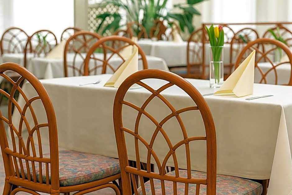 Hotel-Restaurant Zum Kirschbaum