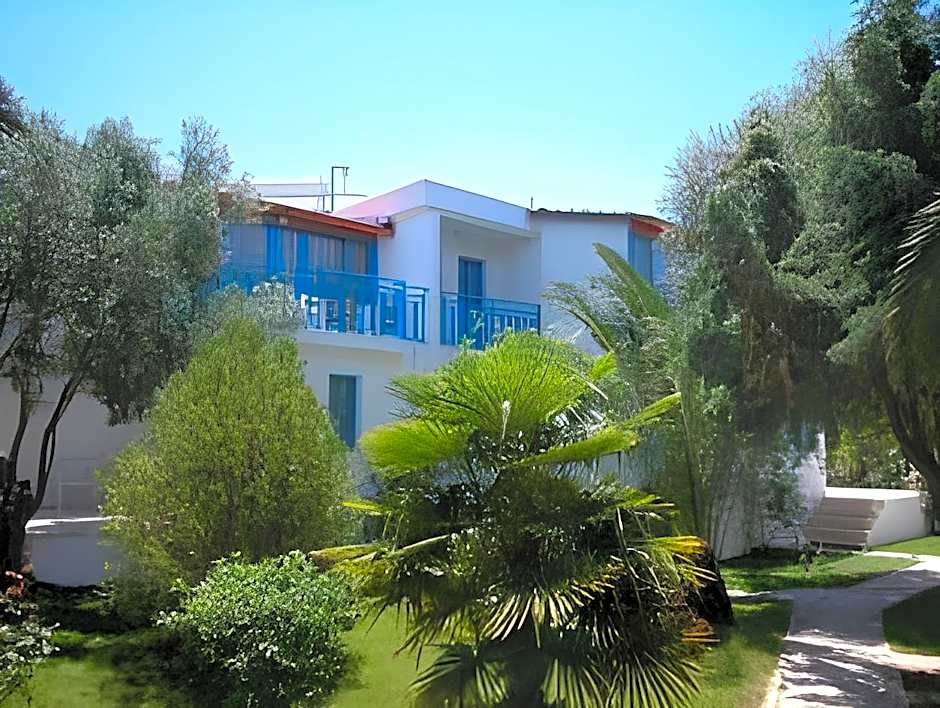 Hanedan Beach Hotel