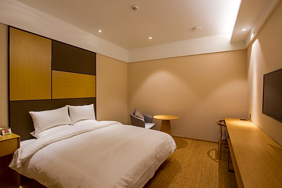 JI Hotel Shanghai Hongqiao Jinhui Road