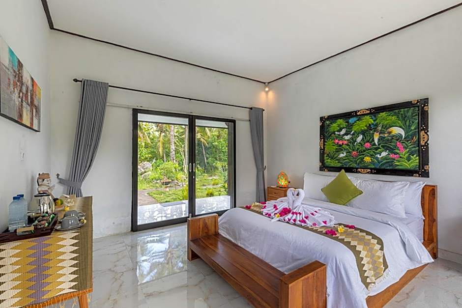 Radjes Bungalow Nusa Penida